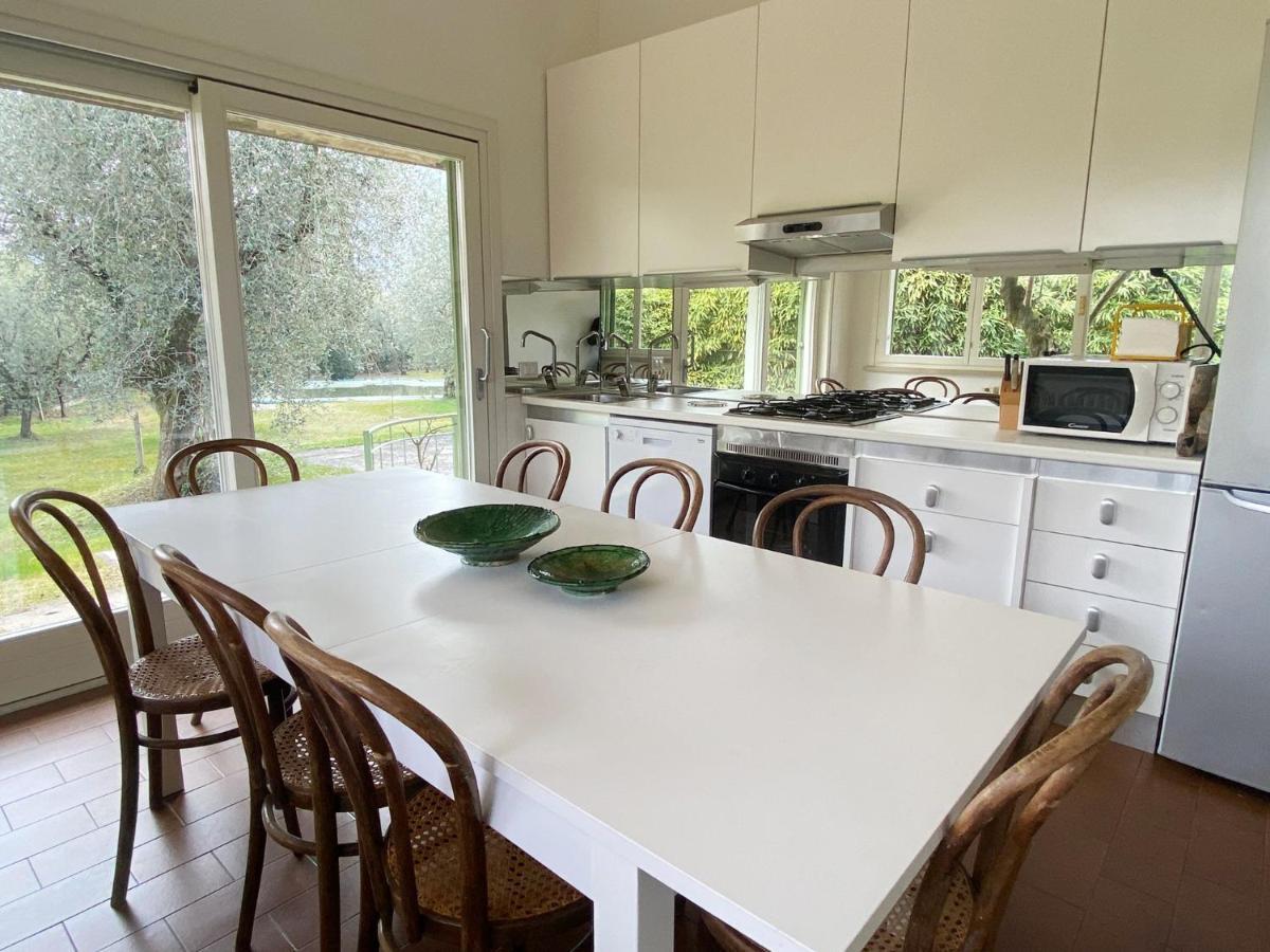 Villa Sweet Flower - With Private Pool And Garden Manerba del Garda Εξωτερικό φωτογραφία