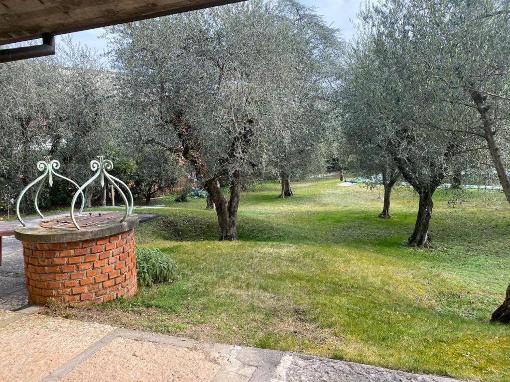 Villa Sweet Flower - With Private Pool And Garden Manerba del Garda Εξωτερικό φωτογραφία