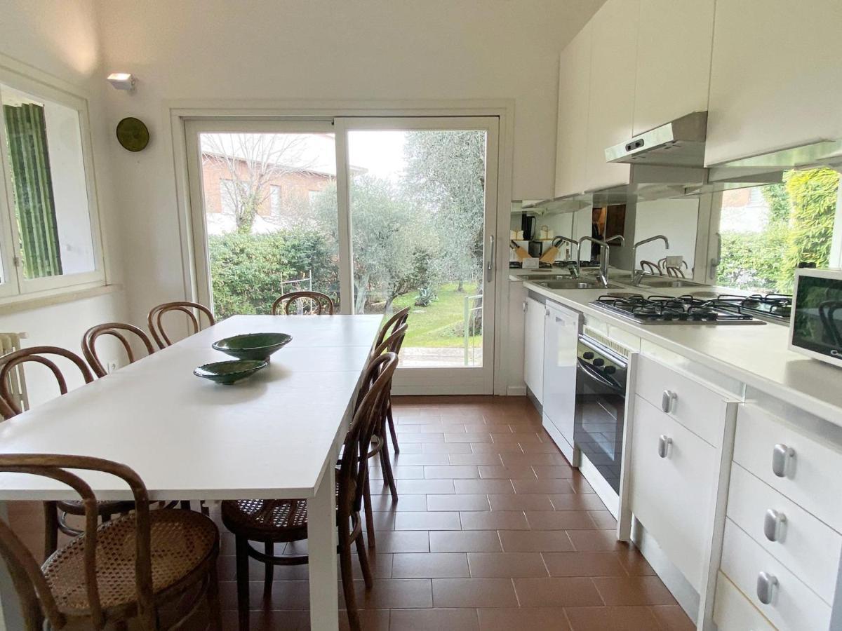 Villa Sweet Flower - With Private Pool And Garden Manerba del Garda Εξωτερικό φωτογραφία